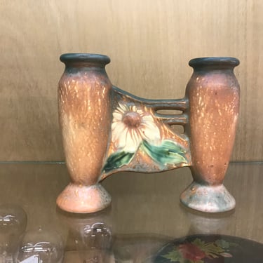 Roseville Dahlrose double vase 