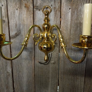 2 Arm Brass Sconce, 13.5 x 10.25 x 8