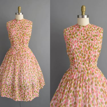 vintage 1950s dress | Pink & Green Floral Print Cotton Full Skirt Day Dress | Large | 50s dress 