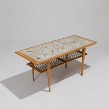 TABLE BASSE EN ORME ET PÂTE DE VERRE, 1950s