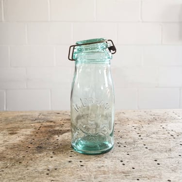 vintage French green canning jar, “La Lorraine”