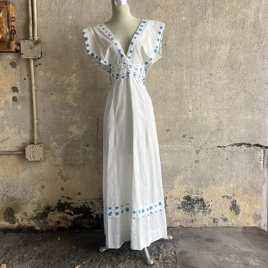 Vintage 1940s Blue & White Full Length Sleeveless Dress Striped & PolkaDot Print