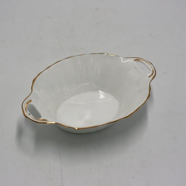 vintage Royal Albert oval bone china dish Val D'or 