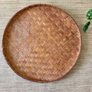 Vintage Wall Basket - Round Woven Basket - Basketweave Design - Wall Decor - Hand Made Baskets - Woven Tray 