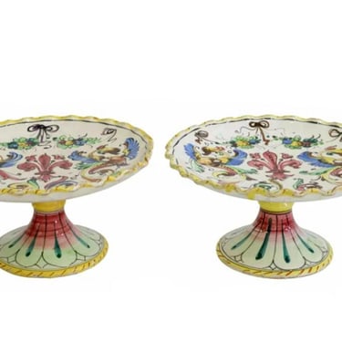 Italian Fratelli Fanciullacci Pottery Renaissance Revival Majolica Compotes Pair - Polychrome Painted Ceramic Centerpiece Cake Stand 