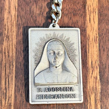 Vintage Patron Saint Of Nurses Medal Relic B Agostina Pietrantoni Keychain Christianity Catholic 