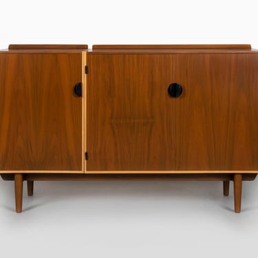 FINN JUHL FOR BAKER FURNITURE CABINET