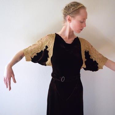 1930s vintage silk velvet and lace gown . size xs to s/m 