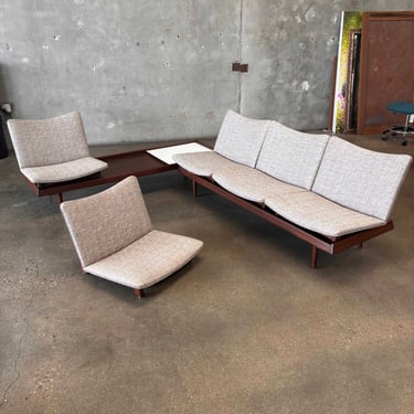 Gerald McCabe Mid Century Modern Sofa/Seating Bench