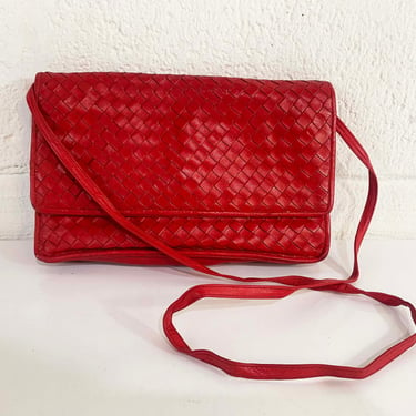 Vintage Woven Leather Crossbody Purse Red Shoulder Bag Handbag Woven Meyers Made in USA 1980s 