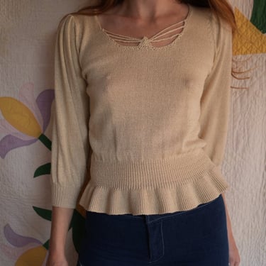 Vintage Cream Sweater / Knit Top with Puffed Sleeves / 70's Knit wear / Beige Knit Sweater / Nipped Waist / Pretty Neckline 