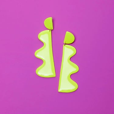 Wiggles in Yellow | Dangly Earrings