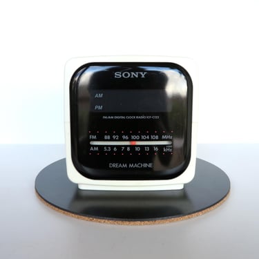 SONY　dream machine icf-c122 クロックラジオ Sony ICF-C122 Dream Machine AM/FM Digital Clock Radio White Cube