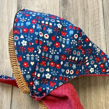 crazy daisy bandana vintage red white and blue hippie mod babushka / head cover 