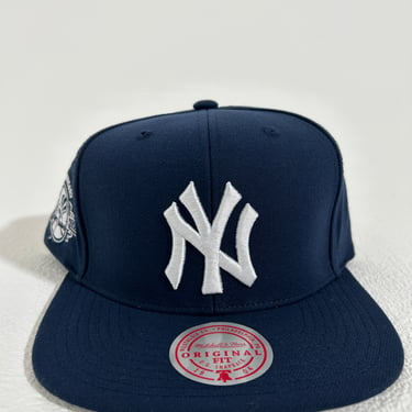 New York Yankees MLB Back to Basics Snapback
