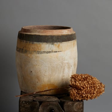 17th Century China Trade Storage Pot from Sumatran Shipwreck