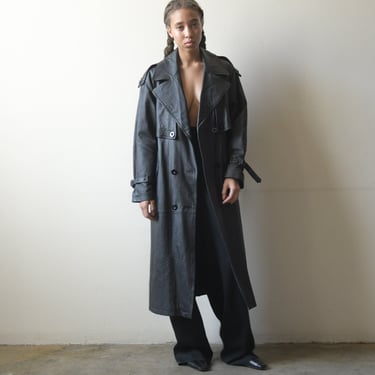 3282o / black leather long trench coat 