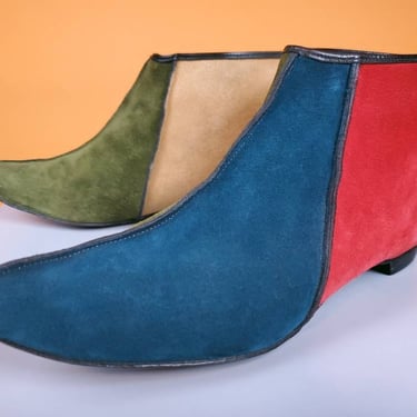 1960 mod booties! Colorblock peter pan ankle boots. Pointy with a back zip. Suede autumn colors. London mod look. (Size 10 N) 