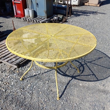 Steel Patio Table, 48 x 48 x 29.5