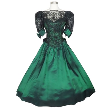 Vintage 80s Green Taffeta Black Lace Puff Sleeve Full Skirt Prom Party Dress XS Extra Small Bow Back V Formal Dance Bridesmaid Costume Gown 