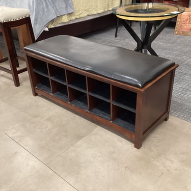 Entryway Shoe Bench