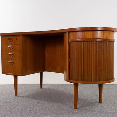 Teak Model 54 Desk by Kai Kristiansen - (D1195) 