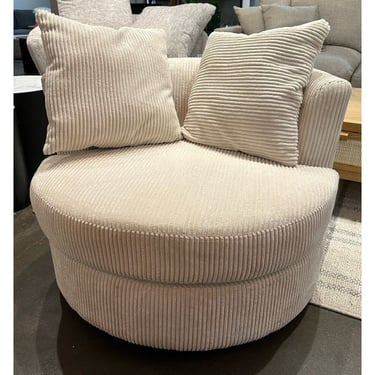 Swivel Chair in Cream