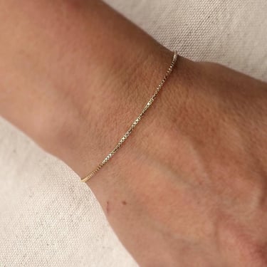 Box chain bracelet