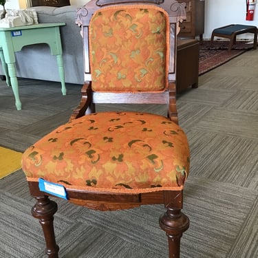 Autumnal Sitting Chair (Seattle)