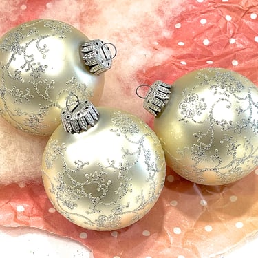 VINTAGE: 3pcs - Glass Ornaments - Christmas Decor - Holiday - SKU 00035155 