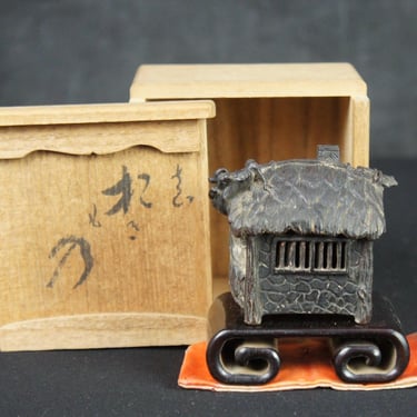 Miniature Japan bronze Kuzuya Koro censer sculpture 1900 Matsuno incense 
