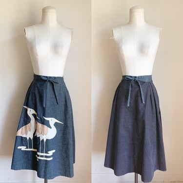 Vintage 1970s Heron / Crane Bird Novelty Reversible Wrap Skirt / 28