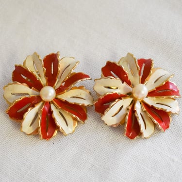1960s Red and Cream Enamel Flower Clip Earrings with Faux Pearl Center 