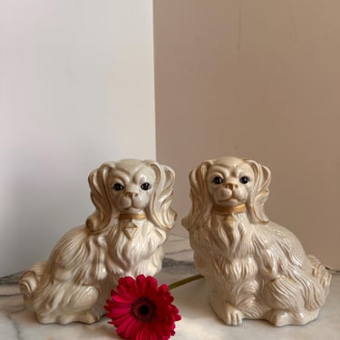 Antique Staffordshire Dog Statue Pair King Charles Spaniel Figurine Chinoiserie Decor 