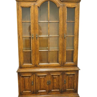 DREXEL FURNITURE Bishopsgate Collection English Tudor Style 49" China Cabinet 160-414-6 