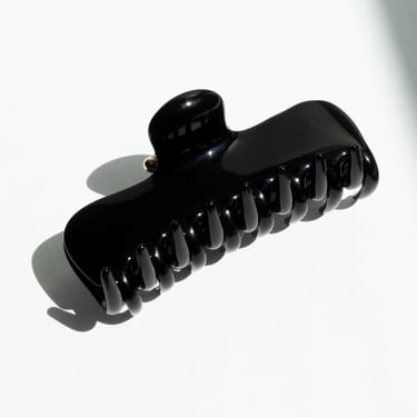 Claw Clip in Jet Black