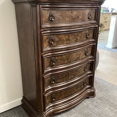 Traditional Style Tallboy Dresser