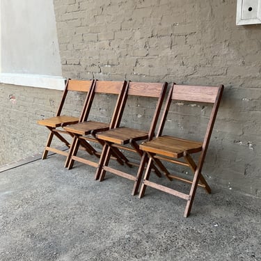 Set of 4 Vintage Folding Chairs