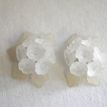 1940s/50s Frosted Lucite Floral Shoe Clips 