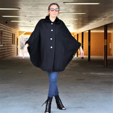 Vintage 60s Heller Sport Cape, Black Wool Womens Cape, One Size, Plus Size Coat, Fringe Hem, Black Velvet Collar 
