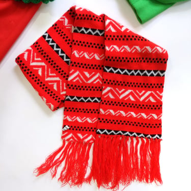 Bright Vintage 70s 80s Red White Black Geometric Soft Winter Scarf with Fringe 