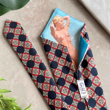 60s Nude Pin-up Novelty Tie