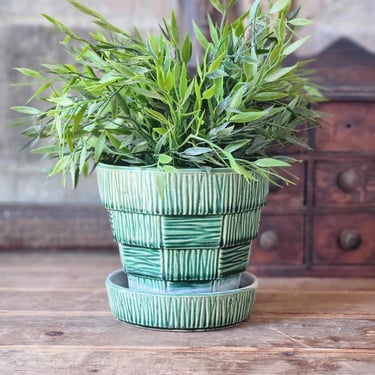 McCoy Pottery green basket weave planter with attached saucer vintage ceramic mcm art pottery 