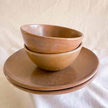 Hecho / Burnished Cereal Bowl