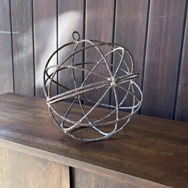 Vintage Wire Globe Air Plant Cage Patina Welder Art Sculpture Mid-Century Modernist Form Circle Industrial 