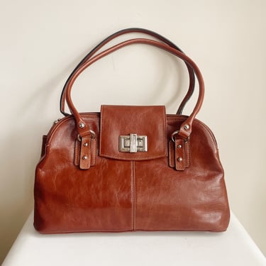Auburn Danier Leather Shoulder Bag