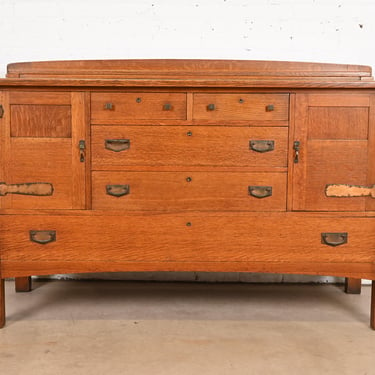 Limbert Antique Mission Oak Arts & Crafts Sideboard Buffet or Bar Cabinet, Circa 1900