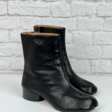 Maison Margiela Tabi Boots, Size 37/US 7, Black