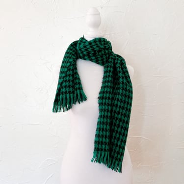 80s Houndstooth Fuzzy Black and Turquoise Green Winter Fall Scarf 