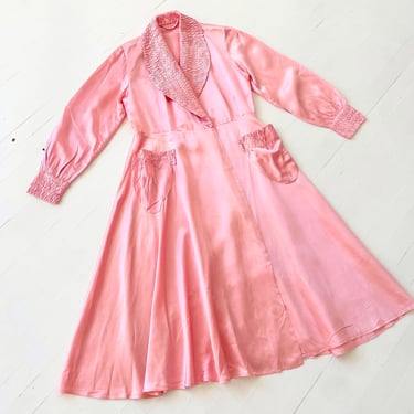 1940s Bubblegum Pink Rayon Robe 